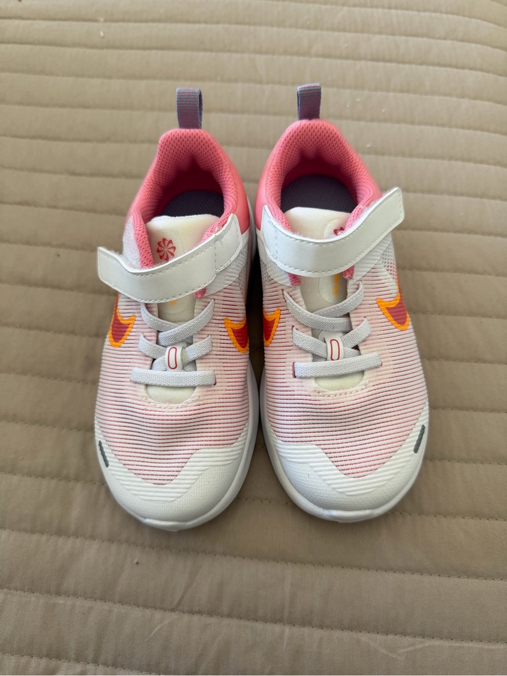 Nike Downshifter 12 Kids' Running Shoes 8.5